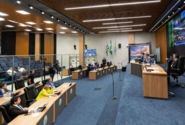 Barueri altera regras para contratação temporária de servidores