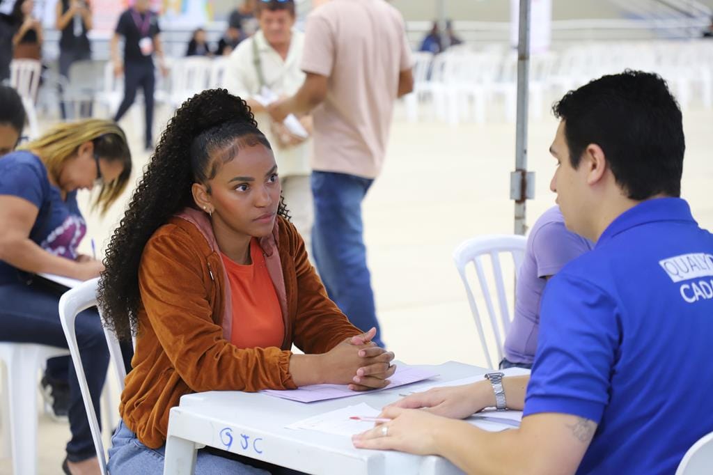 Mutirão de Empregos em Barueri oferecerá mais de 650 vagas no dia 14/10