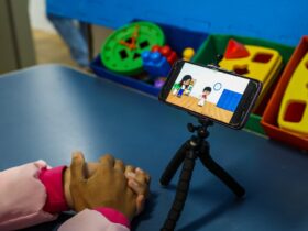 Barueri poderá instituir terapia lúdica a crianças com TEA