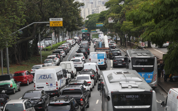 Rodízio de carros em São Paulo será suspenso de 22/12 a 9/1