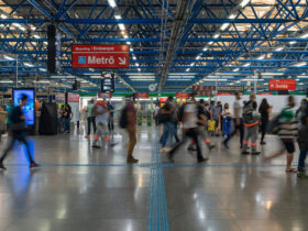 Linhas do Metrô começam a funcionar 24 horas aos sábados