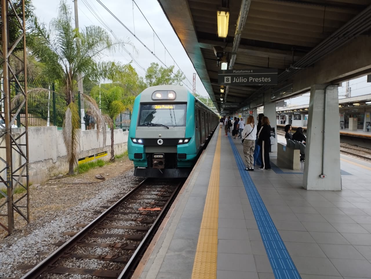 Trens terão intervalos maiores no fim de semana, 13 e 14/12