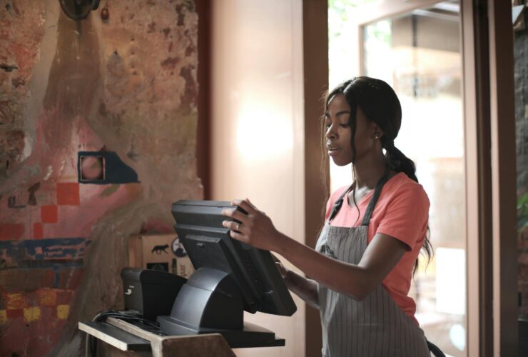 Barueri anuncia 50 novas vagas de emprego a partir desta terça (16)