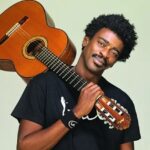 Barueri encerra shows de Natal com Ira! e Seu Jorge