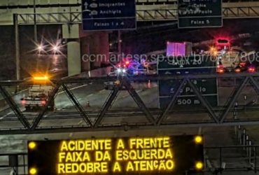 Motociclista morre ao entrar no Rodoanel na contramão e bater de frente