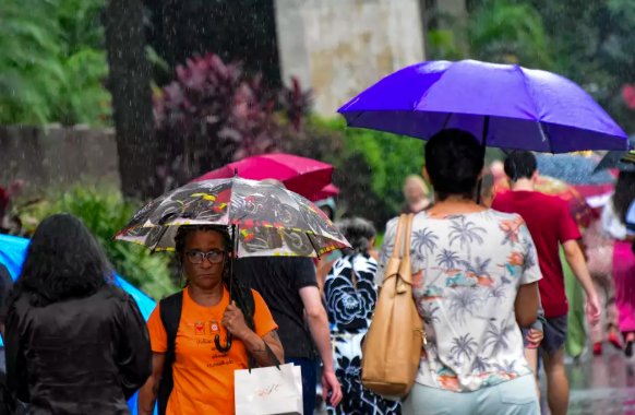 Meteorologia prevê período de chuvas de verão de quarta-feira até sábado em Barueri