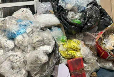 Ação da Polícia Militar apreende mais de 38 mil porções de drogas em Carapicuíba