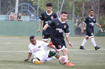 Abertura do campeonato municipal de futebol de Barueri tem chuva de gols