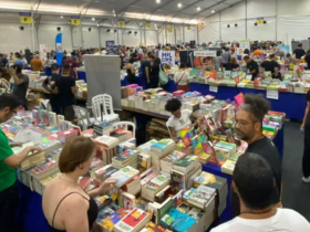 ROLÊ EM SP - Unesp realiza feira do livro com descontos a partir de 50% até domingo