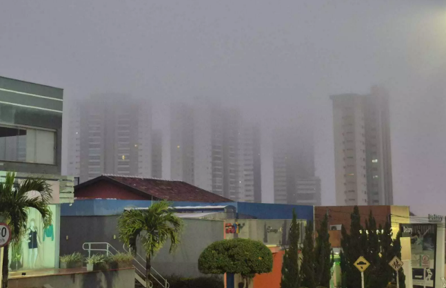 Frio e chuva devem permanecer na região e abrir período de temperaturas mais baixas