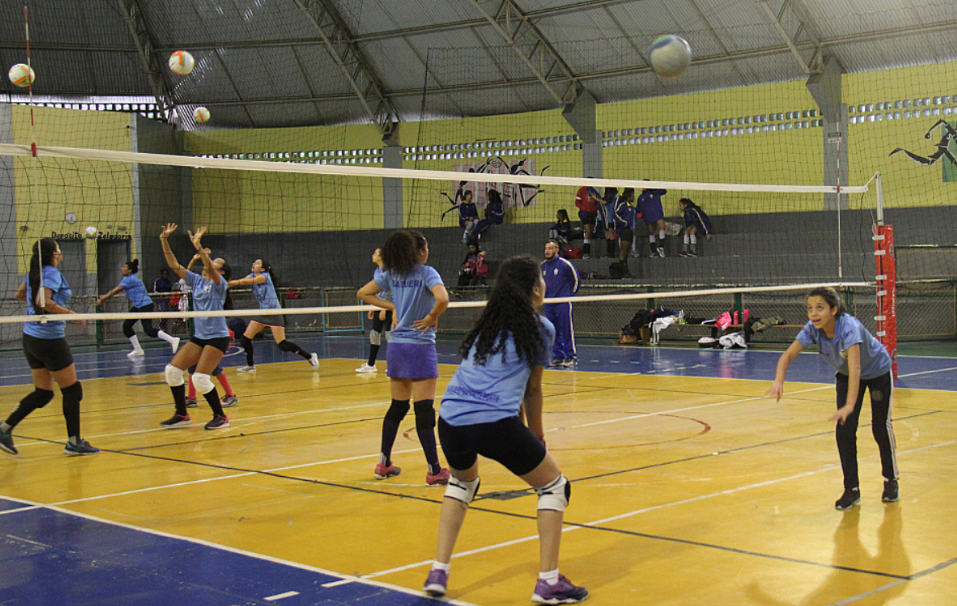 Barueri promove em julho seletiva de vôlei para meninas de 10 a 12 anos de idade
