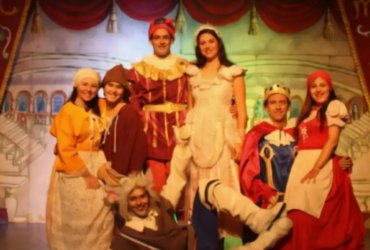 Praça das Artes tem temporada gratuita de "O Gato de Botas" de 3 a 12/8