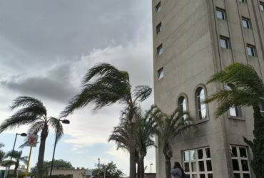 Defesa Civil reforça alerta para mudanças bruscas no clima da região no fim de semana