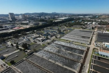 Chegada de bomba de grande porte inicia processo de ampliação da ETE da Aldeia