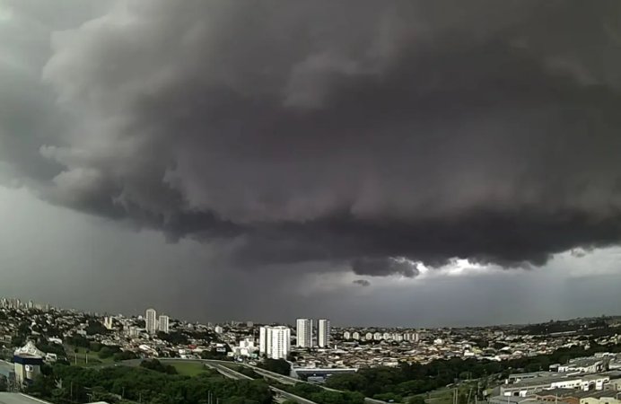 Frente fria que chega derruba temperaturas durante as noites a partir de sexta, 21/8