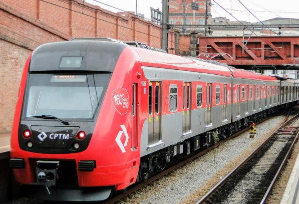 Funcionários das linhas 11, 12 e 13 da CPTM decidem entrar em greve a partir de terça