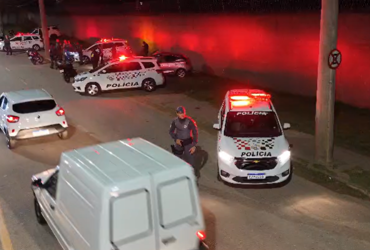 Operação Barueri Mais Segura da PM abordou mais de 200 pessoas na quinta-feira