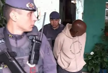 Homem que matou a mulher com golpes de faca em Osasco é encontrado pela polícia