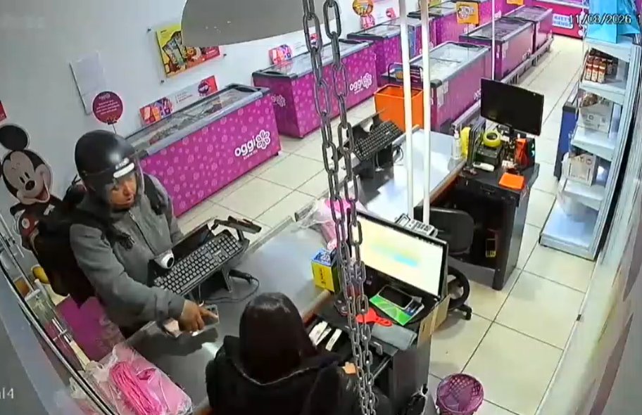 Homem assalta sorveteria no Jardim Mutinga e é preso em casa no Parque Viana