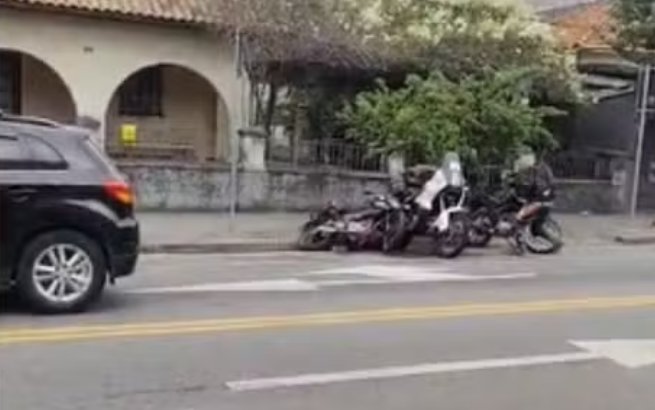 Policial é ferido e ladrão morre em troca de tiros durante tentativa de assalto em Osasco