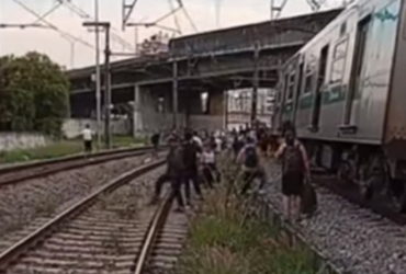 Trem da ViaMobilidade descarrila próximo à estação Comandante Sampaio
