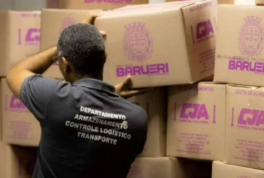 Servidores entregarão a Piteri abaixo-assinado pelo vale-alimentação com mais de 5 mil assinaturas