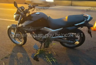Motociclista morre ao cair proximo à praça de pedágio do Rodoanel na madrugada de segunda