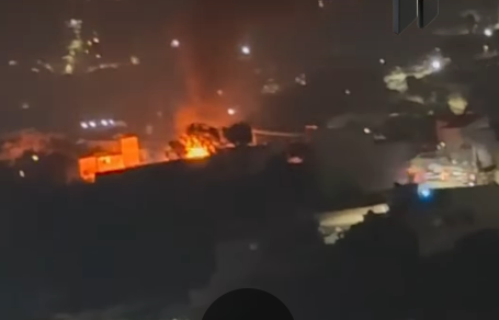Incêndio destrói oficina no Jardim Paraíso na madrugada de sábado, 5/9