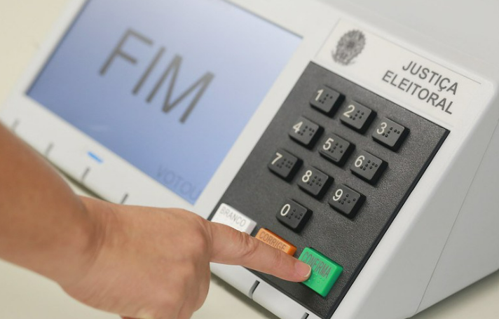 Seções de cinco locais de votação mudam de endereço nesta eleição em Barueri