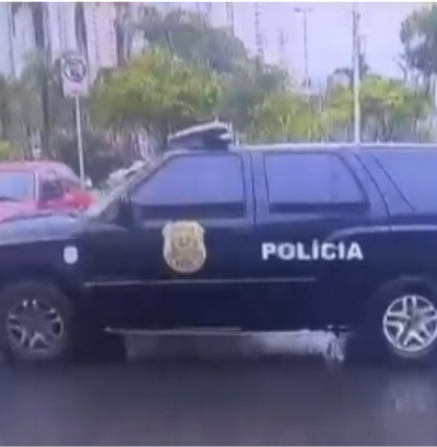 Polícia faz buscas no gabinete do presidente da Câmara nas investigações da máfia dos caixões