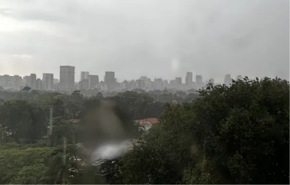 Meteorologia prevê chuvas persistentes durante todo o feriado prolongado de Finados Meteorologia prevê chuvas persistentes durante todo o feriado prolongado de Finados
