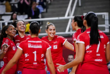 Barueri estreia na Superliga de vôlei feminino segunda-feira, 19/10, contra o Flamengo, no Rio