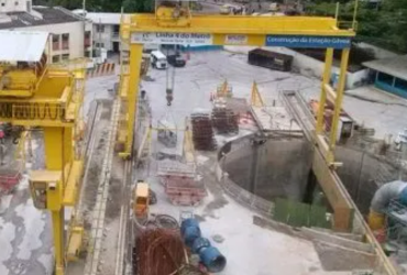 Processo seletivo recebe candidatos para trabalhar nas obras de extensão da linha 4 do metrô