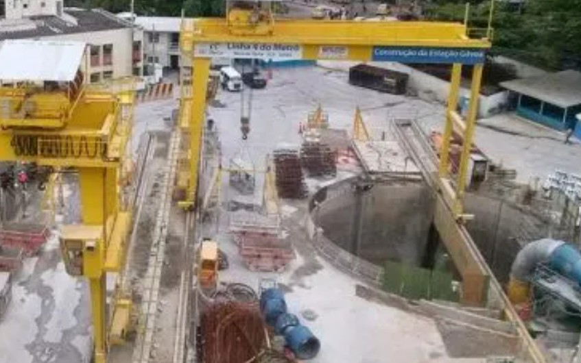 Processo seletivo recebe candidatos para trabalhar nas obras de extensão da linha 4 do metrô