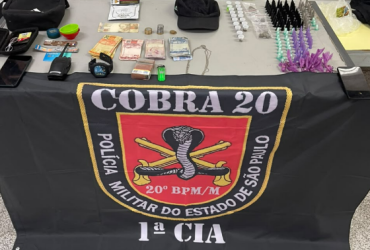 Polícia flagra um adulto e um adolescente com grande quantidade de drogas no Jardim Júlio
